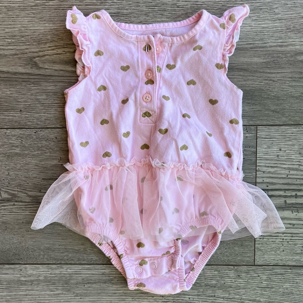 Carter’s Child Of Mine Baby Girl Onesie with Tutu Pink and Gold Hearts Size 6-9M